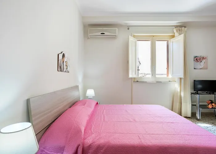 アパート Tra Il Centro E Il Mare Con Terrazzo