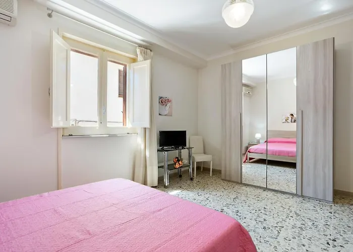 アパート Tra Il Centro E Il Mare Con Terrazzo *