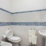 Appartamento Tra Il Centro E Il Mare Con Terrazzo